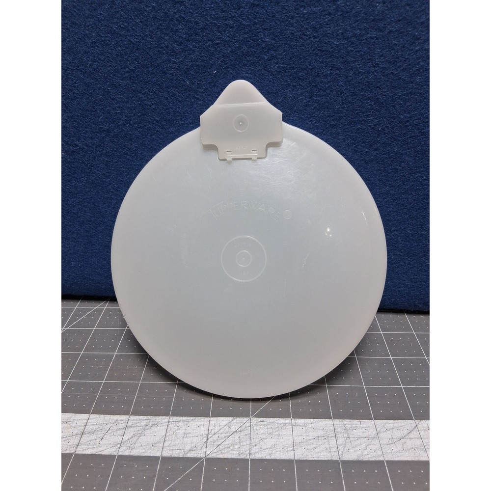 Tupperware Replacement Lid 696 3 White Round Flip Top Pour Spout 697 7 7 5 Inch